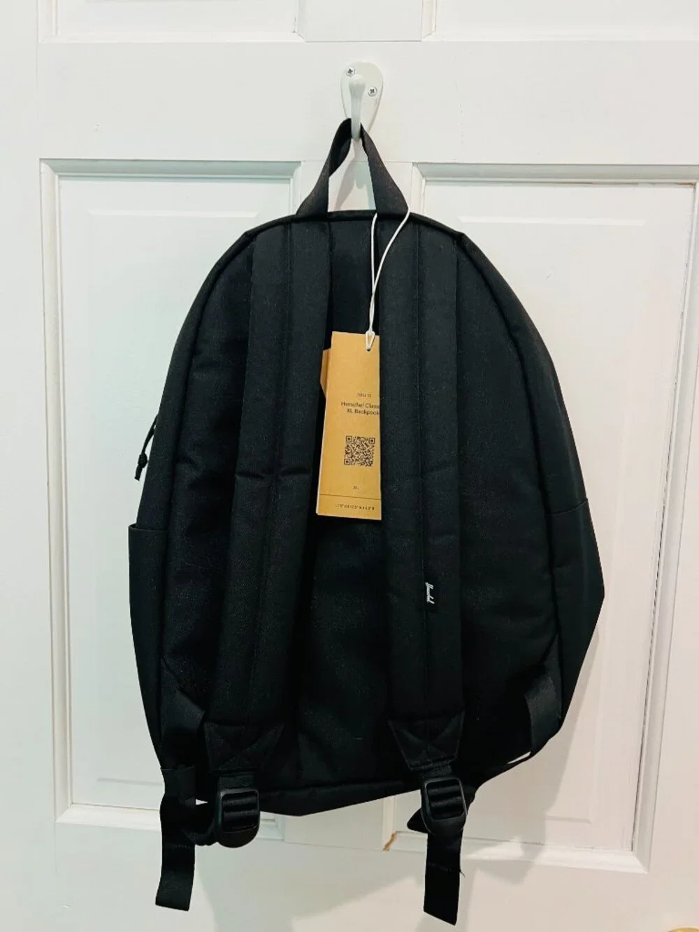 New Herschel Classic XL Backpack 26L